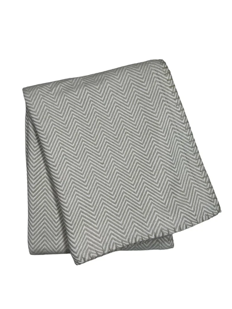 Herringbone Baby Blanket Hem with Stitched Edge - Image 3